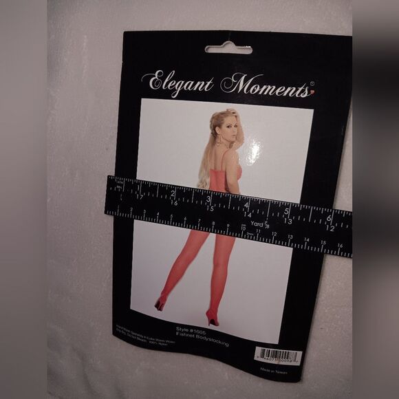 Elegant Moments Fishnet Bodystocking Red NWOT - Picture 4 of 5